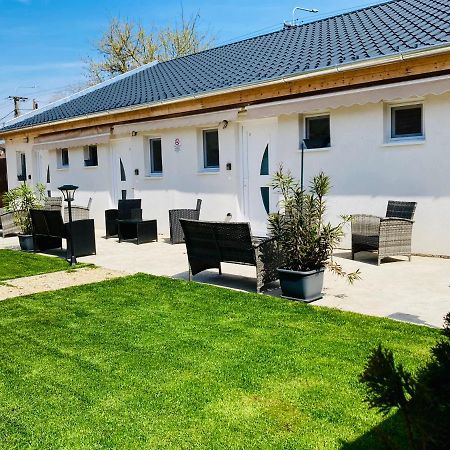 Grafit Apartmanok Hajdúnánás Exterior foto